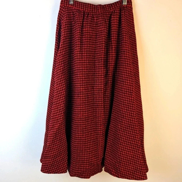 Vintage Jaeger Houndstooth Wool Skirt / 10 - Picture 1 of 5